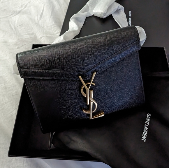 YSL Cassandra Wallet on Chain - Picture 4 of 9